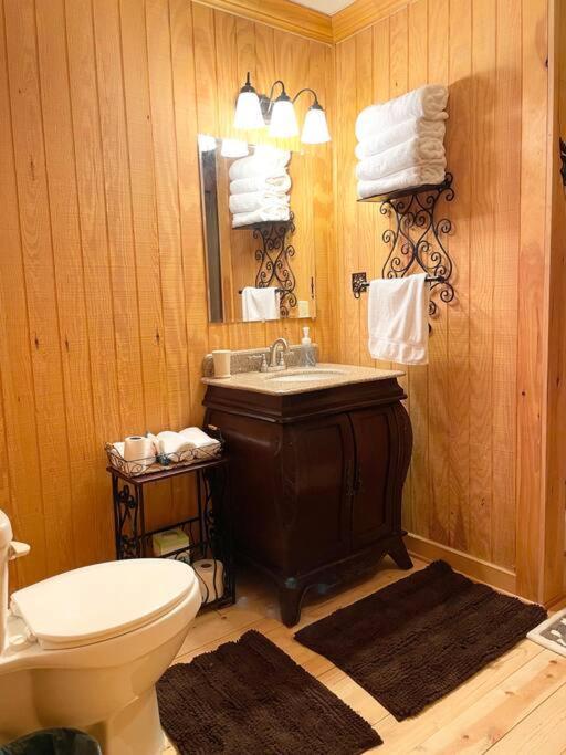 One Of A Kind Rustic Log Cabin Near Bryce Resort - Large Game Room - Fire Pit - Large Deck - Bbq Basye 外观 照片