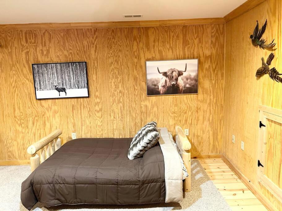 One Of A Kind Rustic Log Cabin Near Bryce Resort - Large Game Room - Fire Pit - Large Deck - Bbq Basye 外观 照片